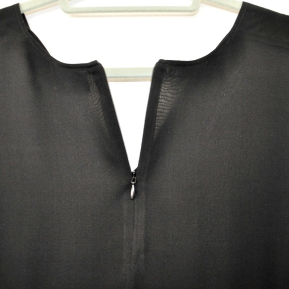 NWOT St. John Front Ruffle Silk Blouse in Black - Picture 5 of 8